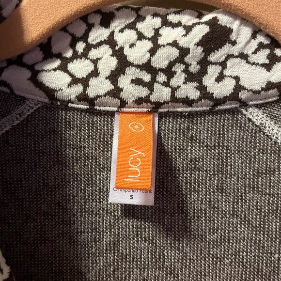 EUC Lucy Animal Print 1/4 Zip Sweater- Size S - Picture 4 of 8